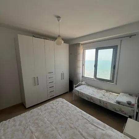 Sun, Sea And Serenity - Beachfront With Sunset Views And Soothing Waves