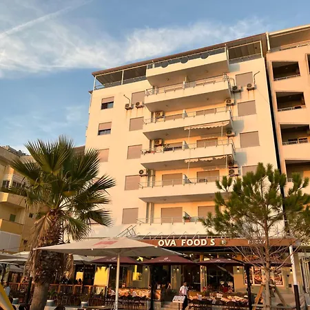 Daire Sun, Sea And Serenity - Beachfront With Sunset Views And Soothing Waves