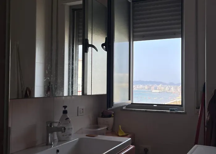 Sun, Sea And Serenity - Beachfront With Sunset Views And Soothing Waves Apartmán