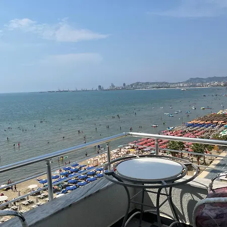 Sun, Sea And Serenity - Beachfront With Sunset Views And Soothing Waves * Δυρράχιο