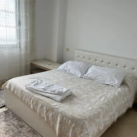 Sun, Sea And Serenity - Beachfront With Sunset Views And Soothing Waves *