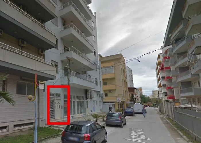 Sun, Sea And Serenity - Beachfront With Sunset Views And Soothing Waves Διαμέρισμα