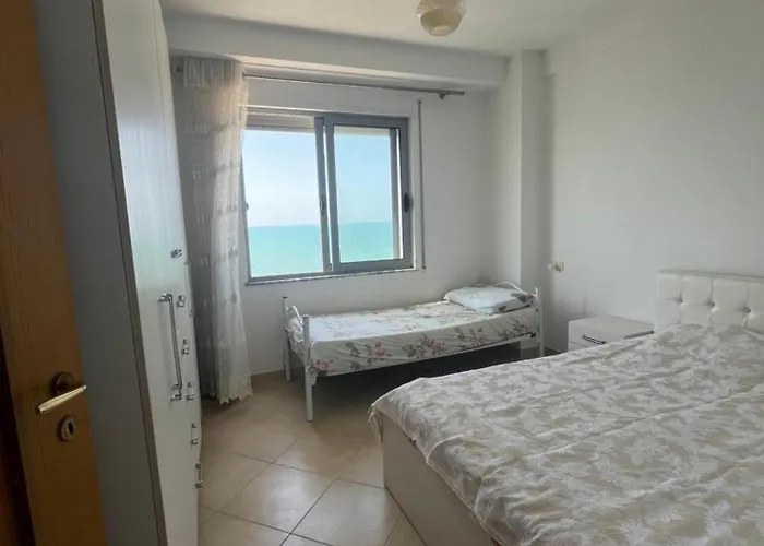 Sun, Sea And Serenity - Beachfront With Sunset Views And Soothing Waves * Δυρράχιο