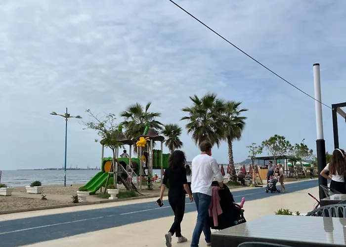 Διαμέρισμα Sun, Sea And Serenity - Beachfront With Sunset Views And Soothing Waves