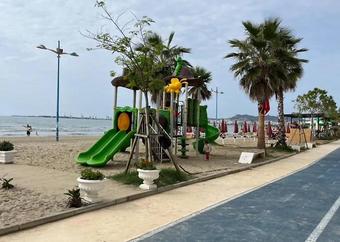 Sun, Sea And Serenity - Beachfront With Sunset Views And Soothing Waves